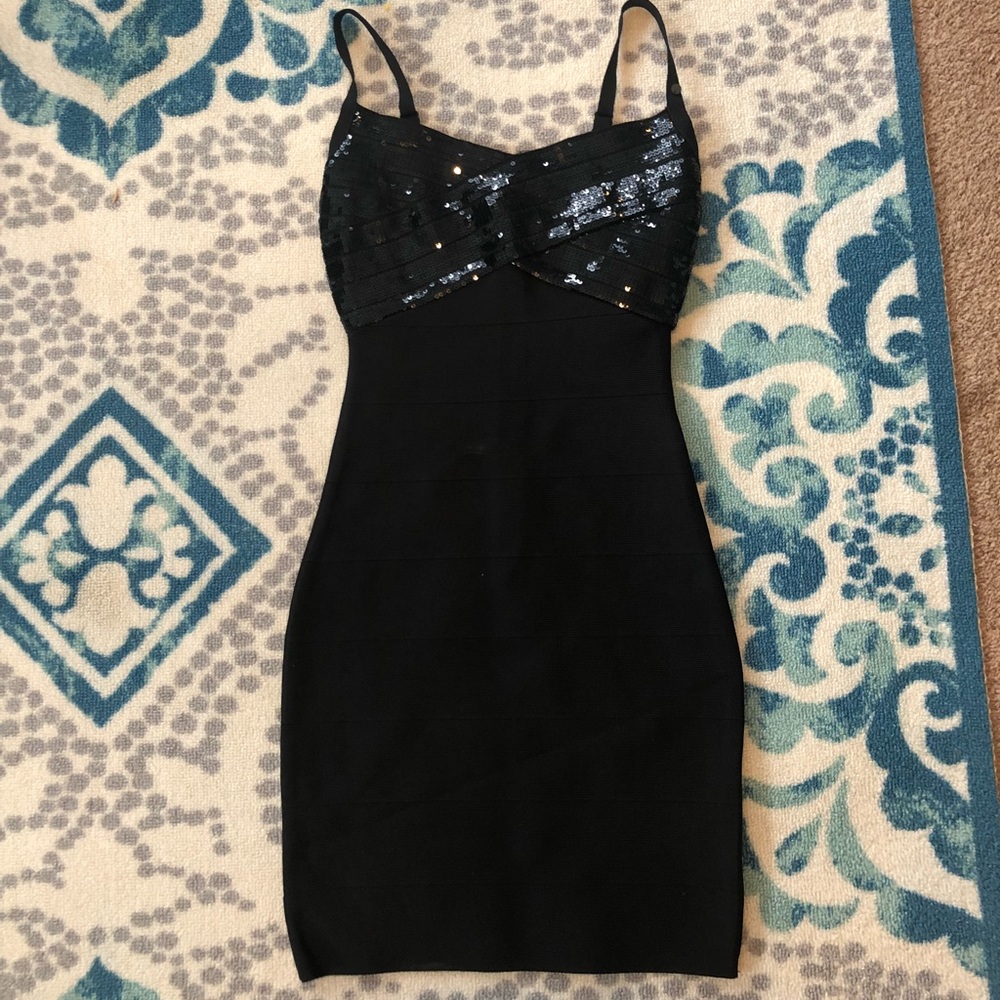 XS Guess bandage dress NWT